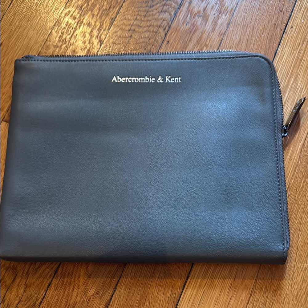 Abercrombie & Kent Gray Business Pouch Clutch Bag
